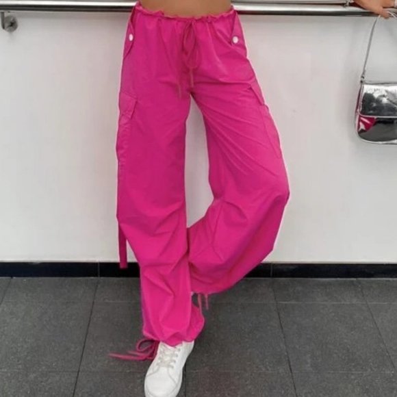 Flap Pocket Drawstring Hem Contemporary cargo Pants Hot pink - Picture 5 of 6